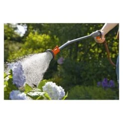 Broes Met Verlengstuk Classic Gardena -Tuingereedschap Winkel broes met verlengstuk classic gardena mg18332 broes met verlengstuk classic gardena is ideaal voor het water geven met een grote 1