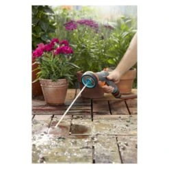 Comfort Reinigingsbroes Gardena -Tuingereedschap Winkel comfort reinigingsbroes gardena g18323 comfort reinigingsbroes gardena is ideaal voor zowel reinigen als bewateren de straal in 1 5