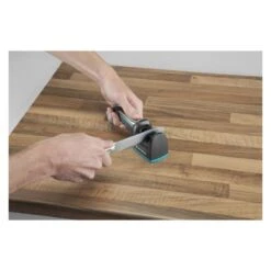 Gardena Slijper Voor Bijl En Mes 7 Gardena Slijper Voor Bijl En Mes -Tuingereedschap Winkel slijper voor bijl en mes mg8712 slijper voor bijl en mes is ideaal om veilig messen en bijlen te slijpen de gardena messenslijpe 2